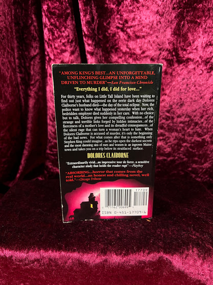 Vintage Paperback Book – Dolores Claiborne Stephen King First Signet Printing 1993