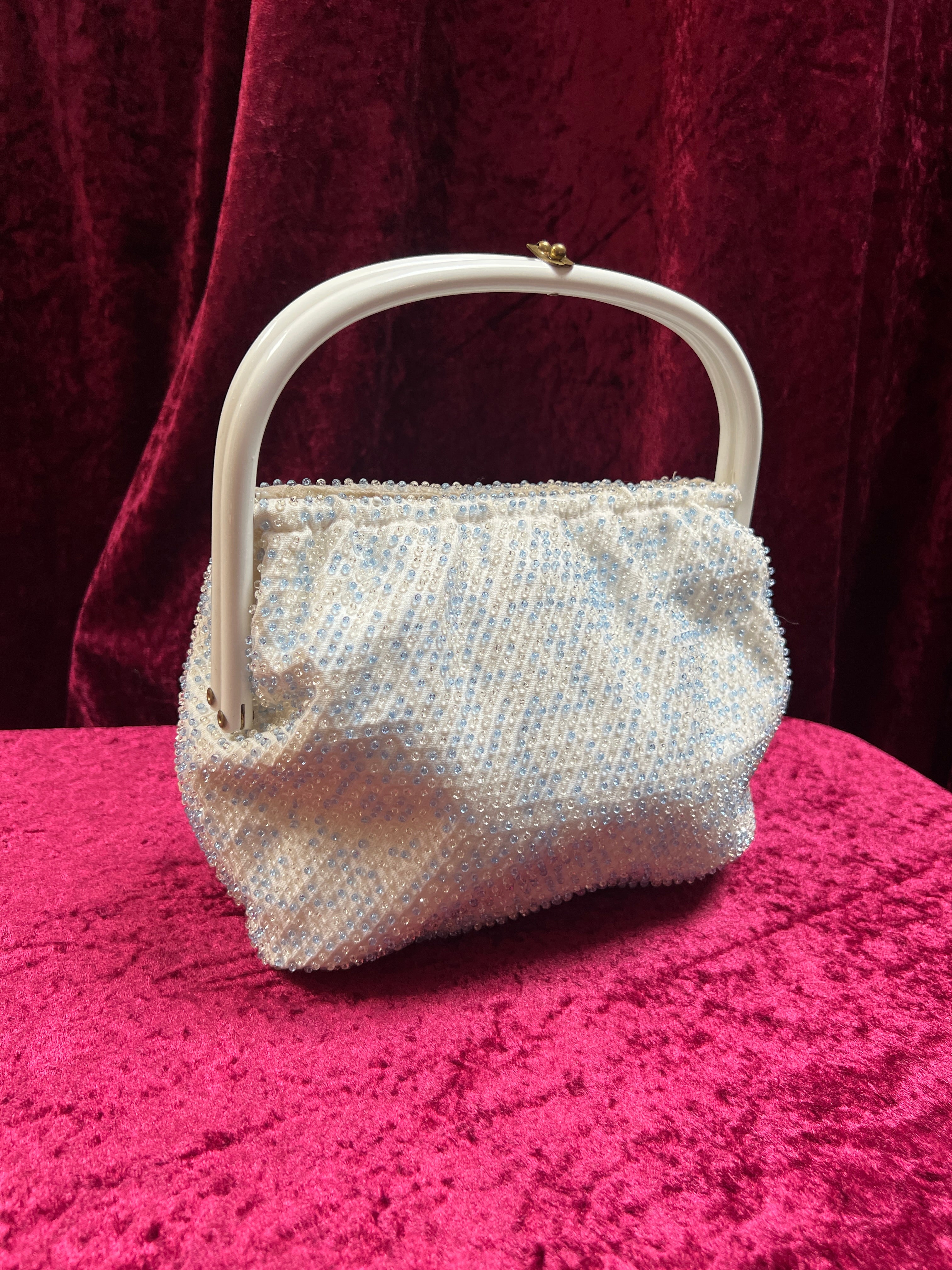 Shop The Online Antique Mall | The Cat Vintage