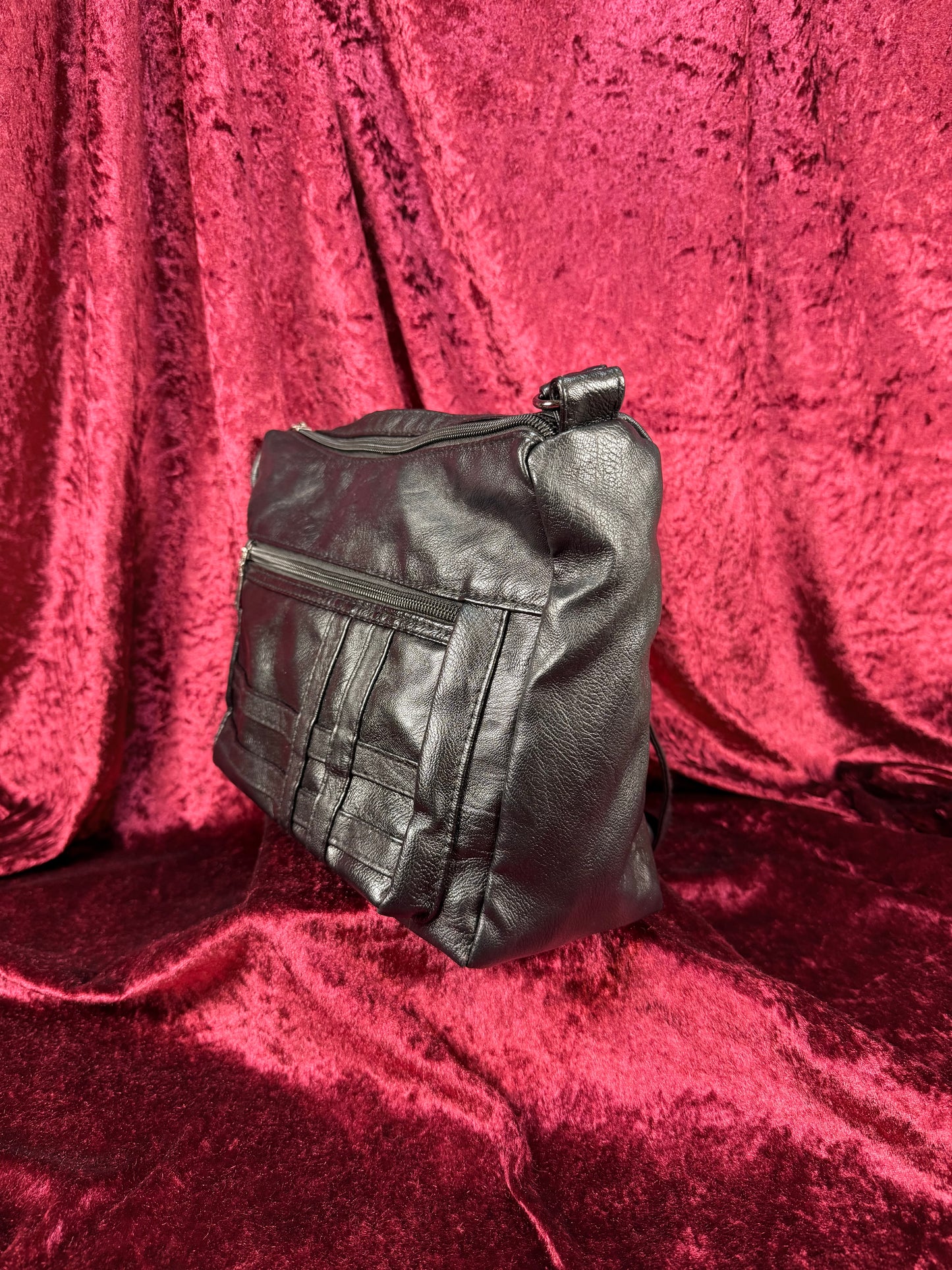 Vintage Accessories - 1980s Utilitarian Crossbody Purse / Shoulder Bag - Black