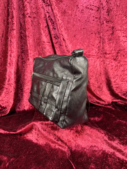 Vintage Accessories - 1980s Utilitarian Crossbody Purse / Shoulder Bag - Black