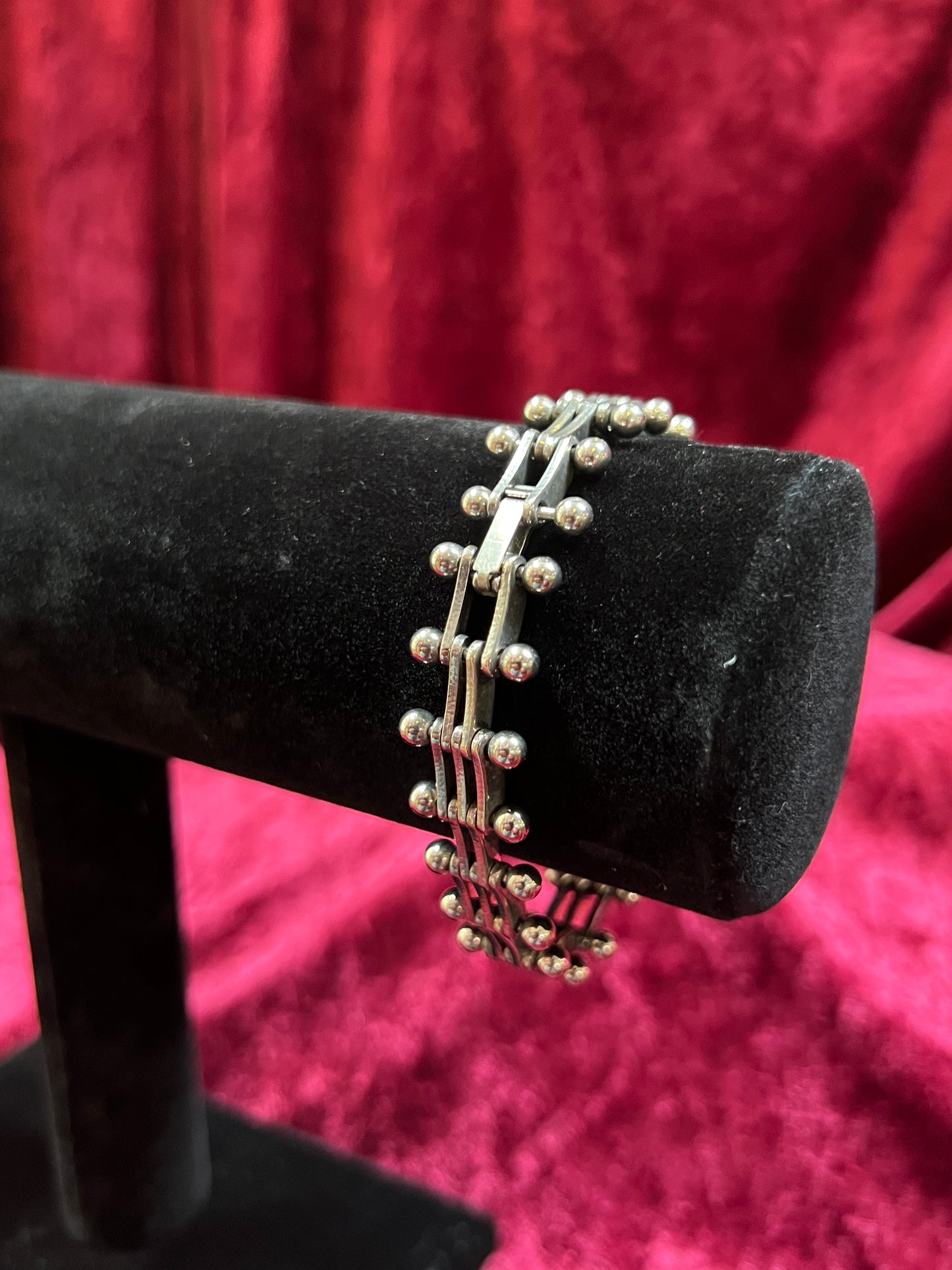 Vintage Jewelry - Bracelet - 925 Sterling Silver - Industrial Ball and Bar Link