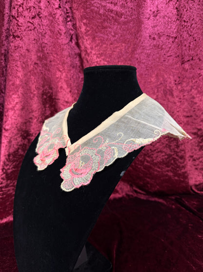 Vintage Sheer Lace Collar – Pink Embroidered Floral Pointed Overlay
