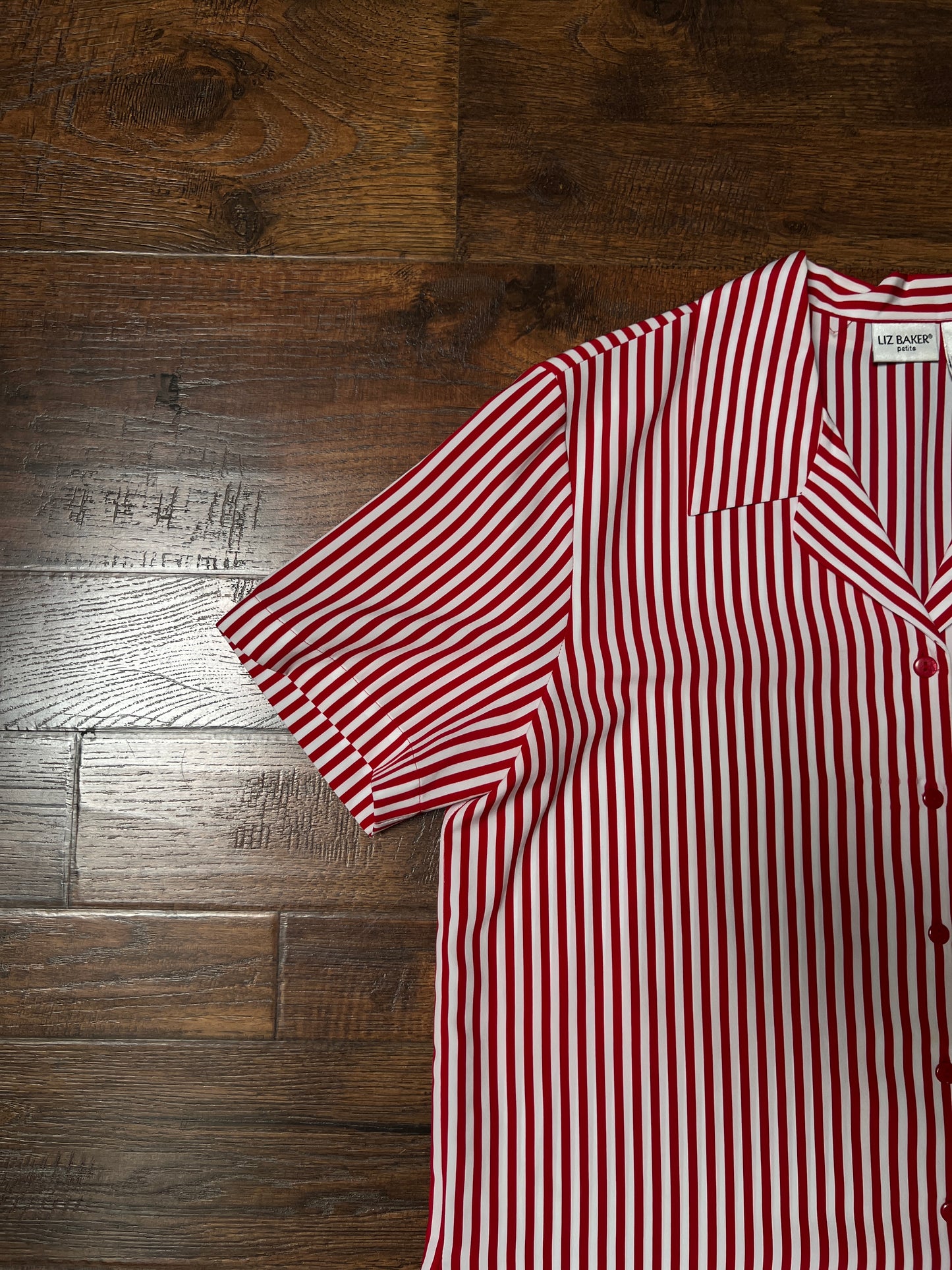 Vintage Liz Baker Petite Polyester Blouse – Red & White Striped Button Up – Large
