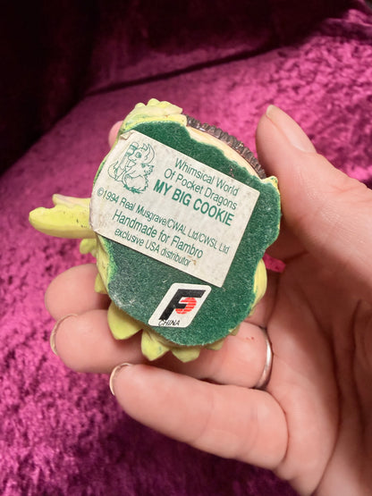 Vintage 1994 Pocket Dragons “My Big Cookie” Figurine – Real Musgrave Dragon Collectible