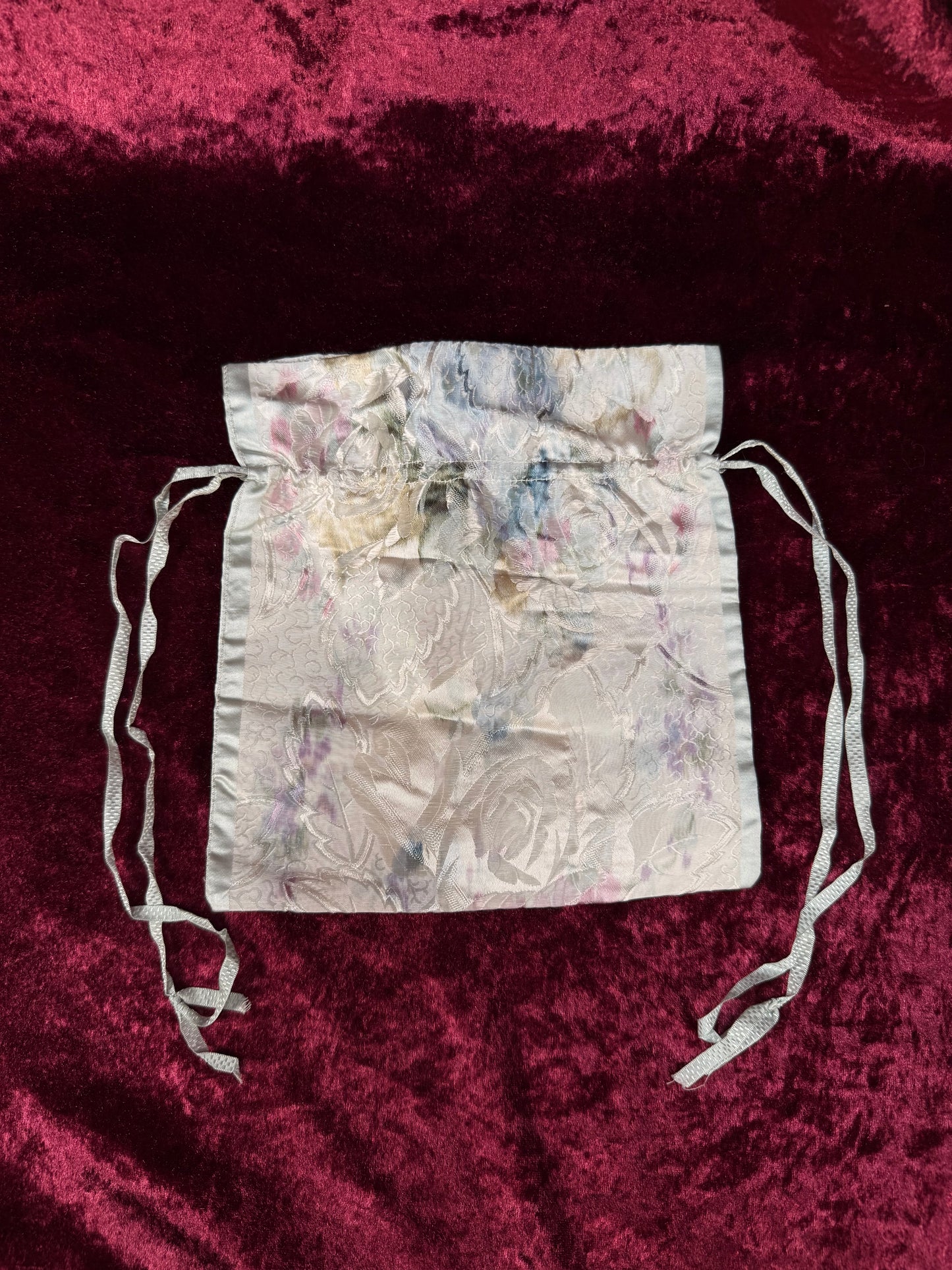 Vintage Satin Floral Drawstring Pouch – Pastel Jacquard Lingerie Bag