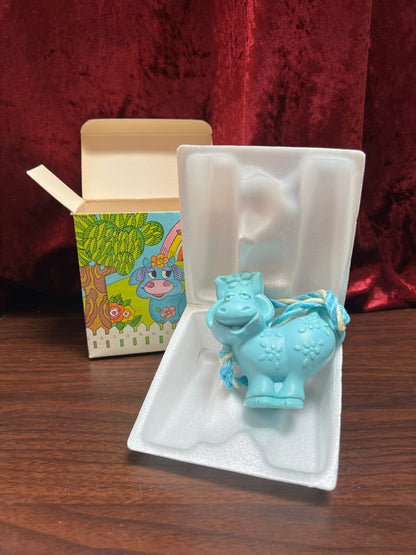 Vintage Bathroom - Blue Moo Soap On A Rope - Avon