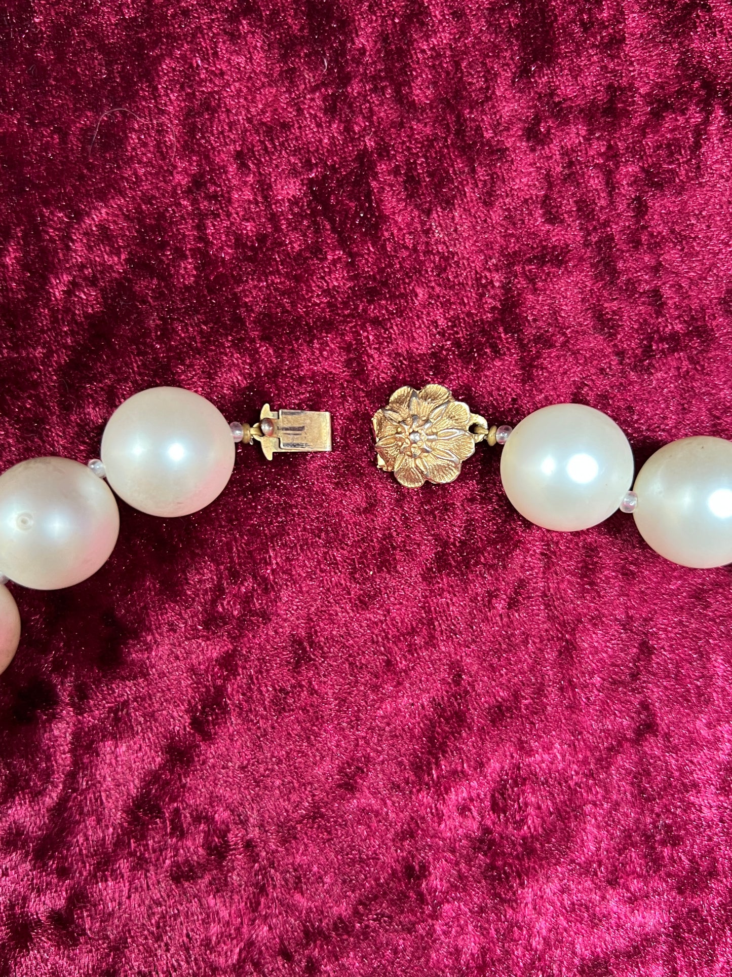 Vintage Jewelry - Beaded Necklace - Jumbo Faux Pearls - 24.5"
