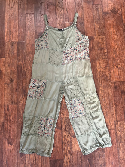 Vintage Clothing - Wide Leg Jumpsuit - Sage Green - Patchwork Florals - Large - The Pyramid Collection