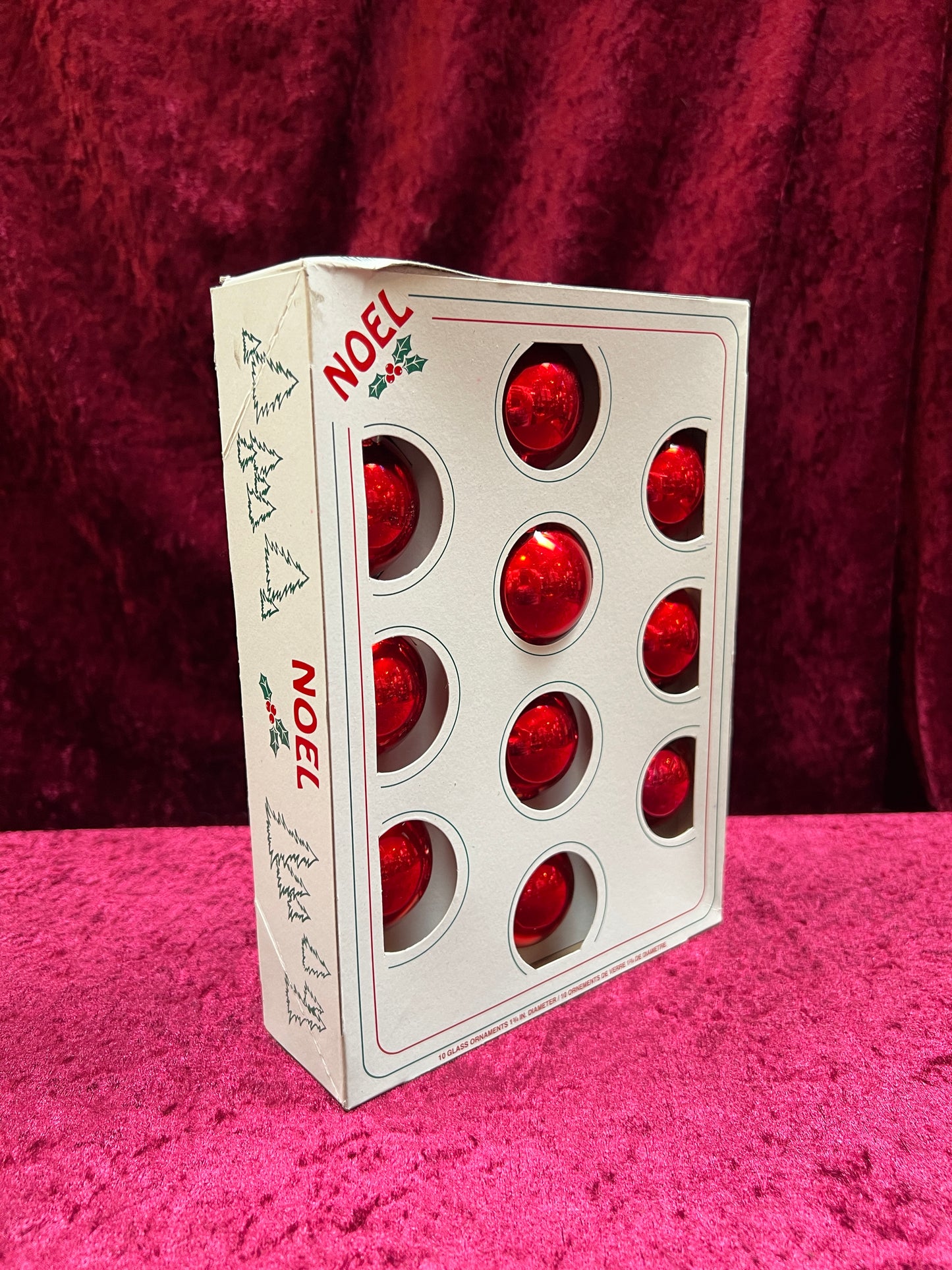 Vintage Christmas - Glass Ornament Set - Red - Noel