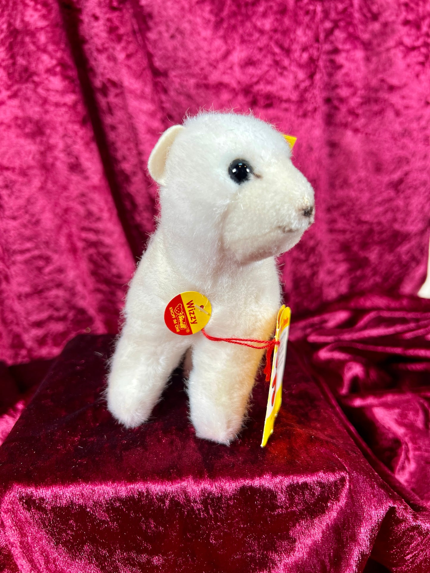 Vintage Collectibles - Miniature Stuffed Toy - Wizzy The Weasel - 1480/12 - Steiff - Germany