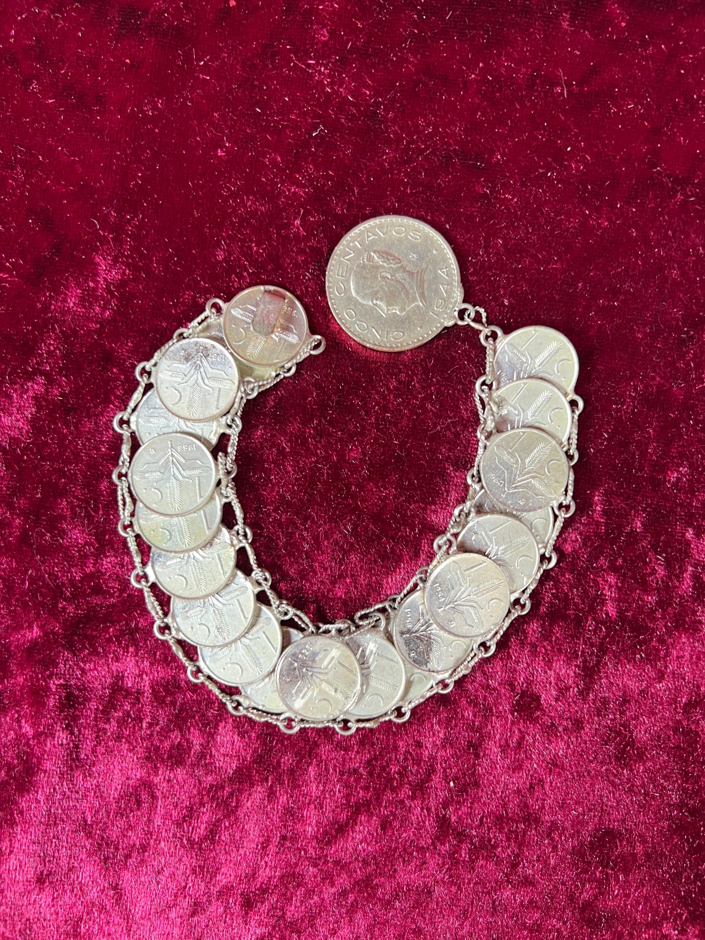 Vintage Jewelry - Coin Bracelet - Silver - Mexican Centavos - 7.75"