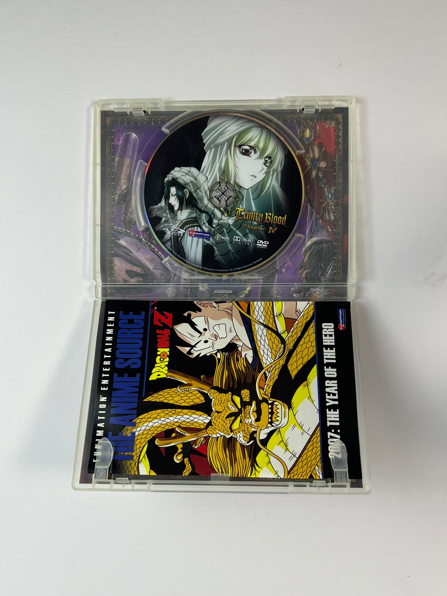DVD - Trinity Blood - Chapter 4 - English / Japanese - FUNimation - 2005