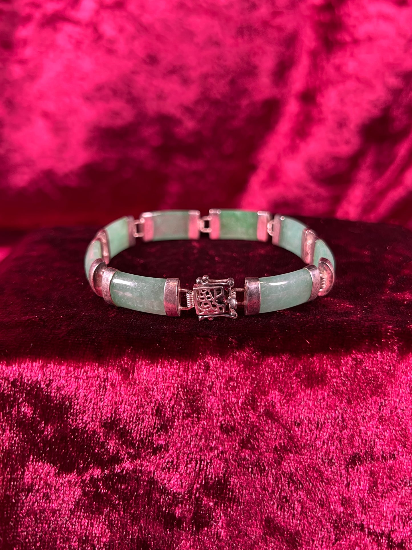 Vintage Jewelry - Link / Panel Bracelet - 925 Sterling Silver - Green Jade - 7.5"
