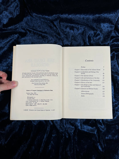 Vintage 1985 Dead Sea Scrolls Book – Qumran in Perspective by Geza Vermes