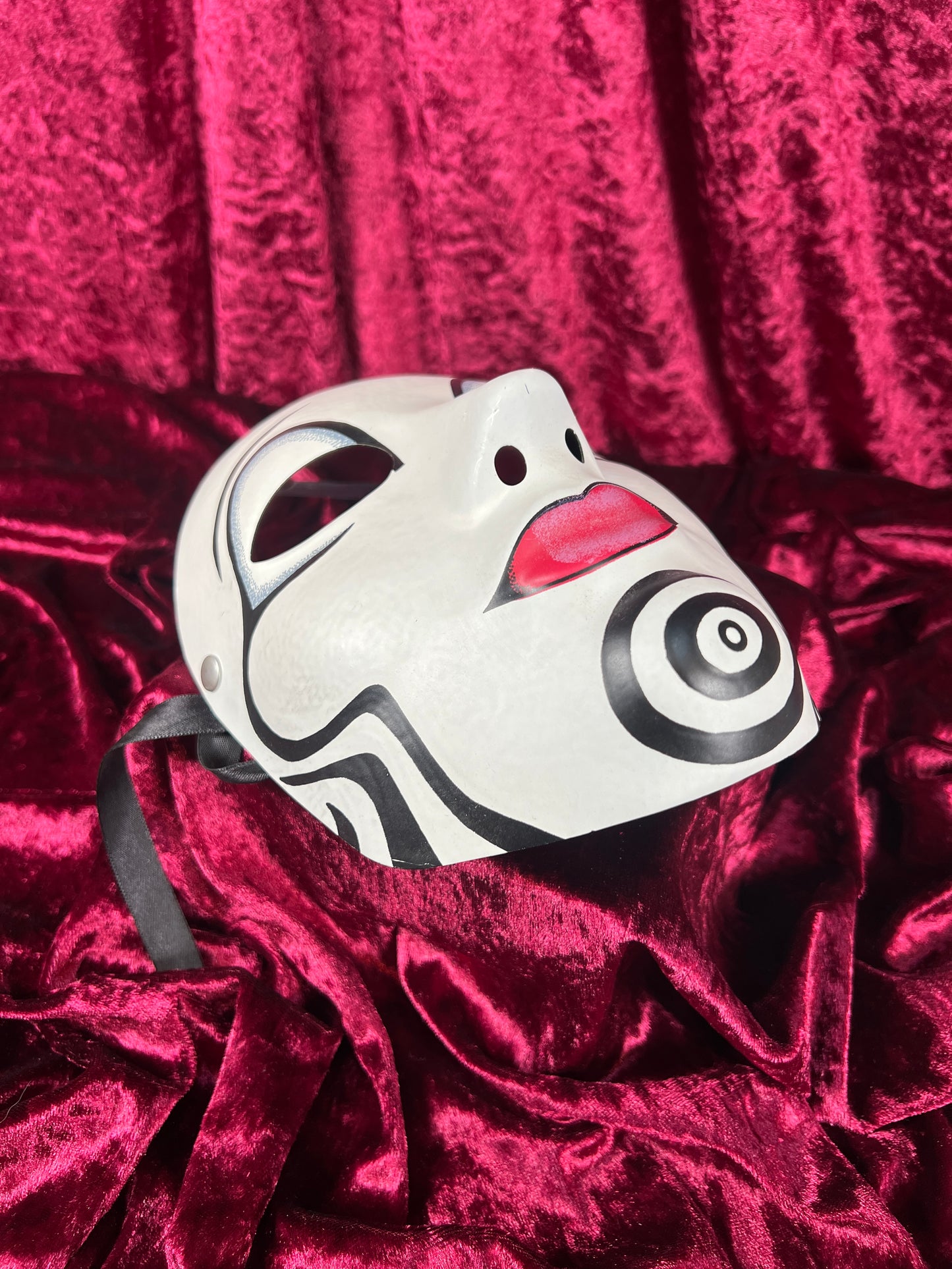 Accessory - Face Mask - Cirque du Soleil "O" Show