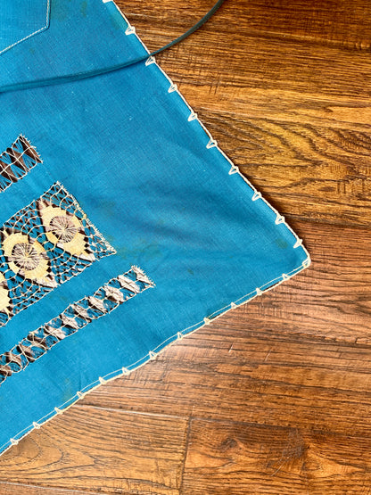 Vintage Cotton Tie Waist Pinafore Apron – Robins Egg Blue Cutwork Lace Embroidery