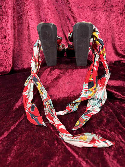 Vintage Saks Fifth Avenue Platform Pin Up Heels – Wood Sole Floral Wrap Tie Sandals