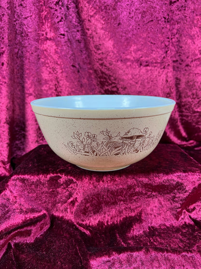 Vintage Kitchen - Mixing Bowl - Forest Fancies Mushrooms - Pyrex - 2.5L