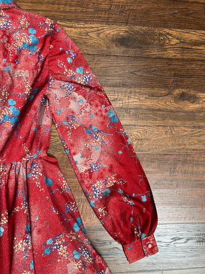Vintage Clothing - Long Sleeve Fit and Flare Shirt Dress - Mid Century Floral Pattern on Red - Medium