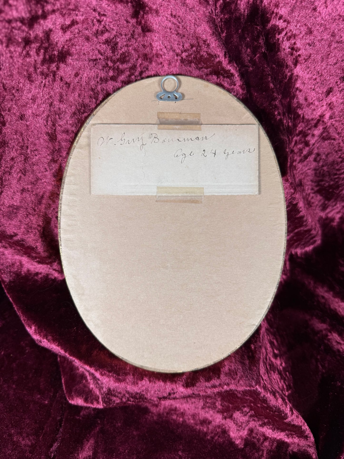 Antique Gilt Oval Portrait Frame – Black and White Haunted Photograph of A Gentleman
