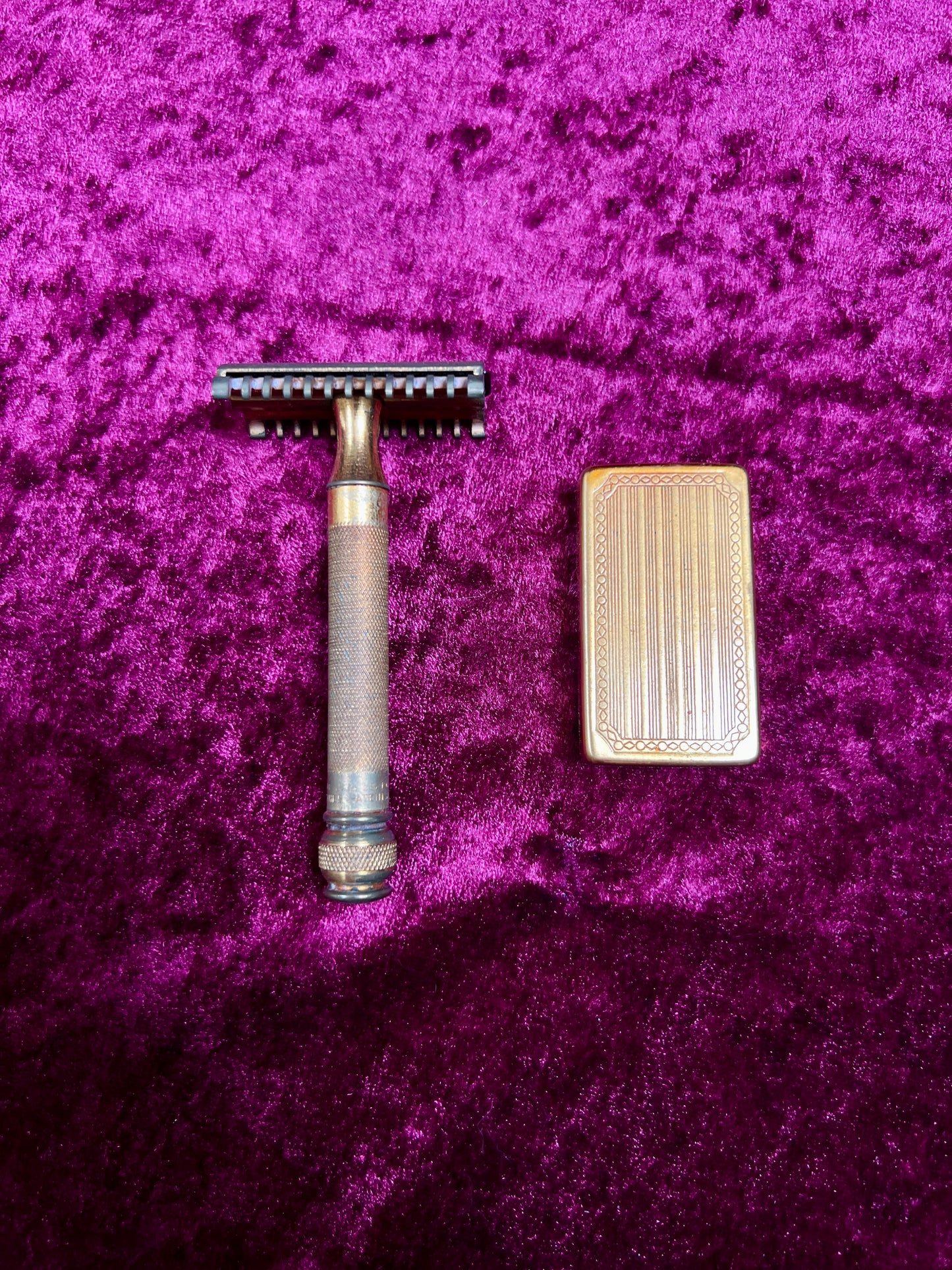 Vintage Gold Tone Brass Safety Razor – Gillette Travel Shaving Set with Case