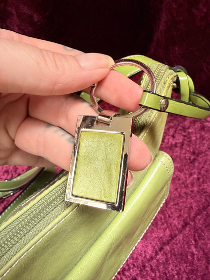 Vintage Y2K Giani Bernini Leather Crossbody Bag – Lime Green Multi-Pocket Organizer