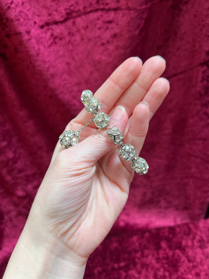 Vintage Jewelry - Silver Tone Ball Link Bracelet - Clear Round Cut Rhinestones - 7.5"