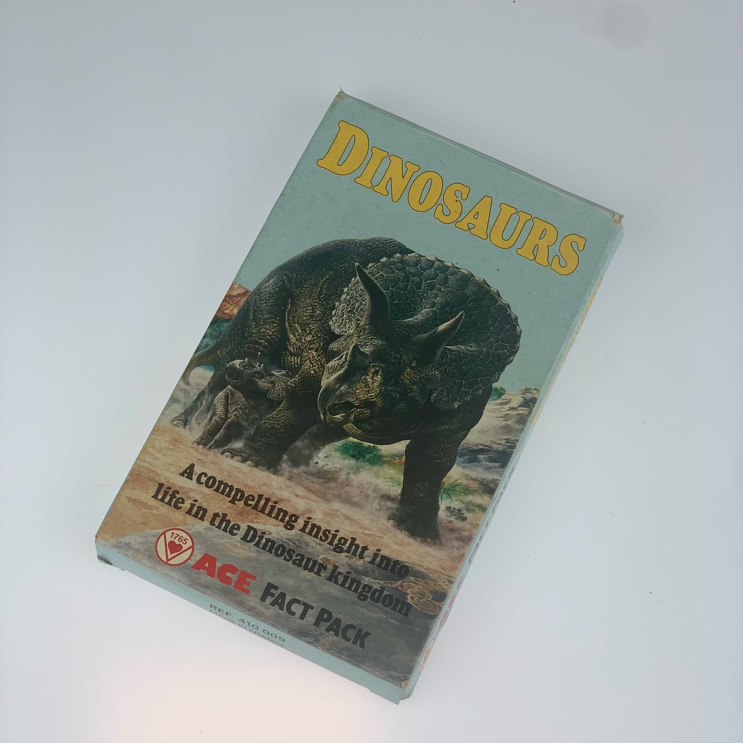 Vintage Illustrated Ace Fact Pack | Dinosaurs | Made In France