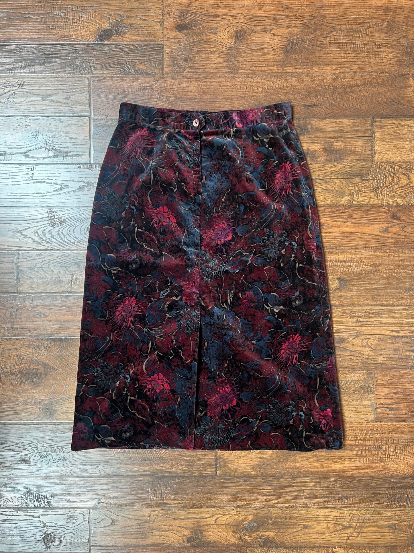 Vintage Clothing - A-Line Skirt - Dark Romantic Flowers - Large - Campus Casuals of California