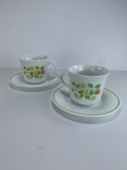 Vintage Corelle Strawberry Sundae Cups & Saucers - Set of 2