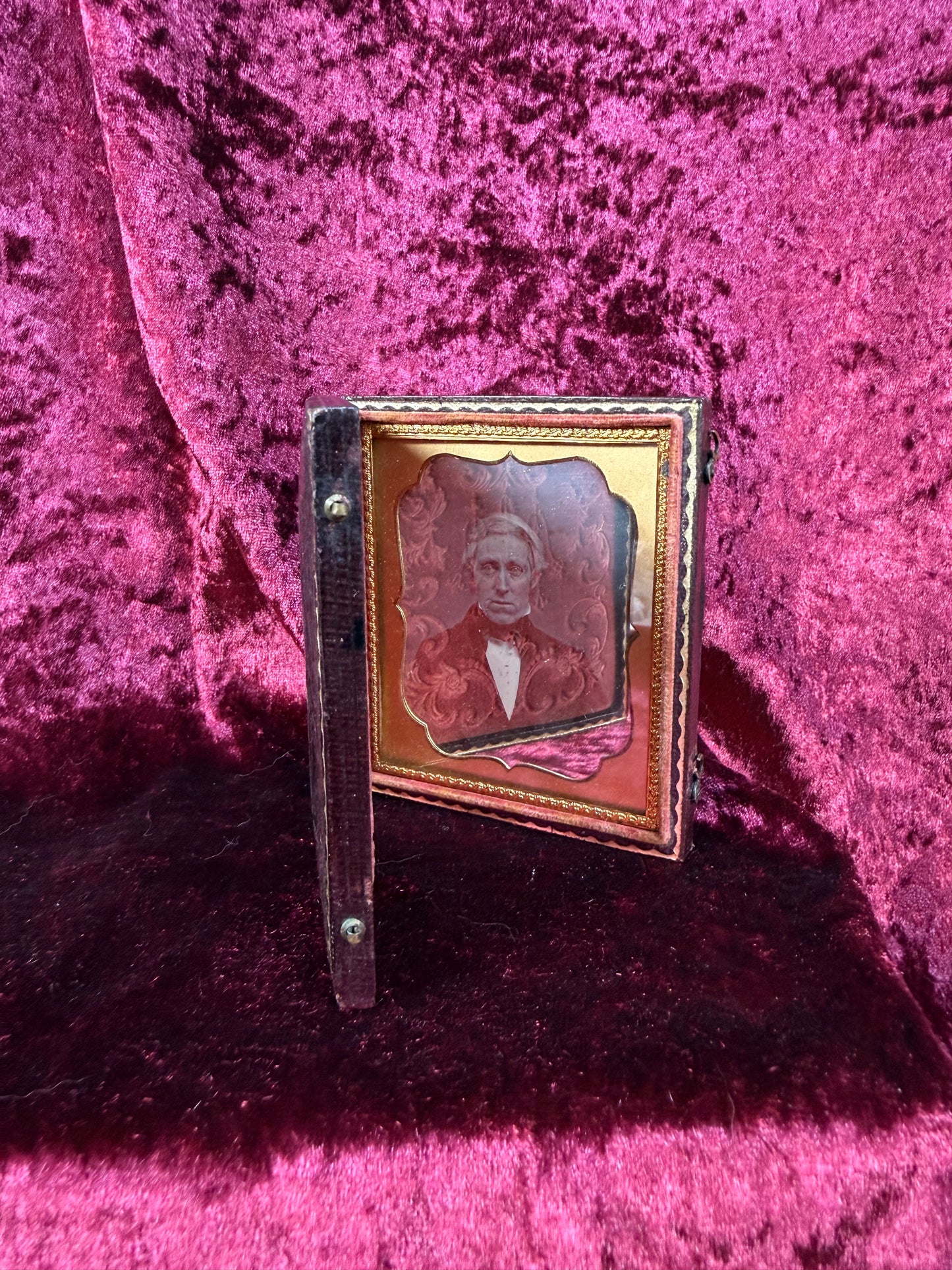 Antique Daguerreotype Portrait in Leather Case – Civil War Era Gentleman Tin Type Photograph