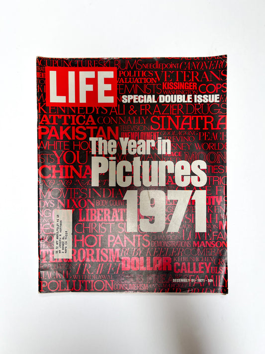 Vintage Ephemera - LIFE Magazine - The Year in Pictures 1971 - Special Double Issue - December 31, 1971