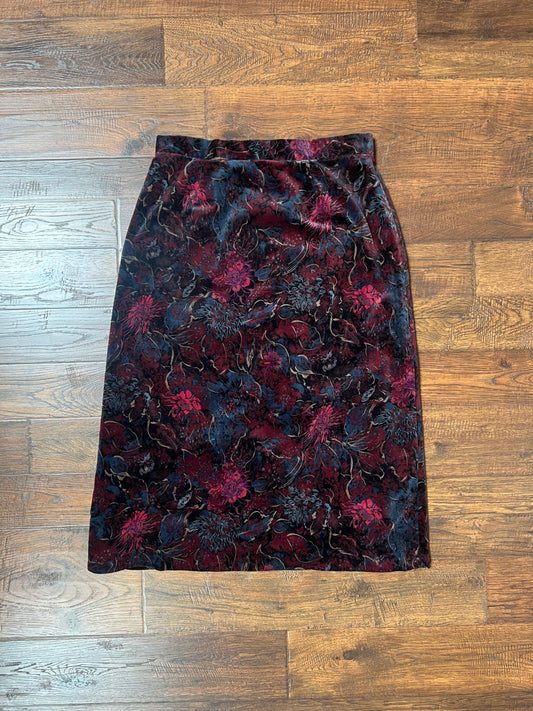 Vintage Clothing - A-Line Skirt - Dark Romantic Flowers - Large - Campus Casuals of California