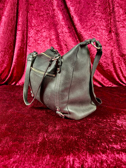 Vintage Accessories - Purse - Black Pebble Leather with Silver Hardware - Purple Lining - Coach