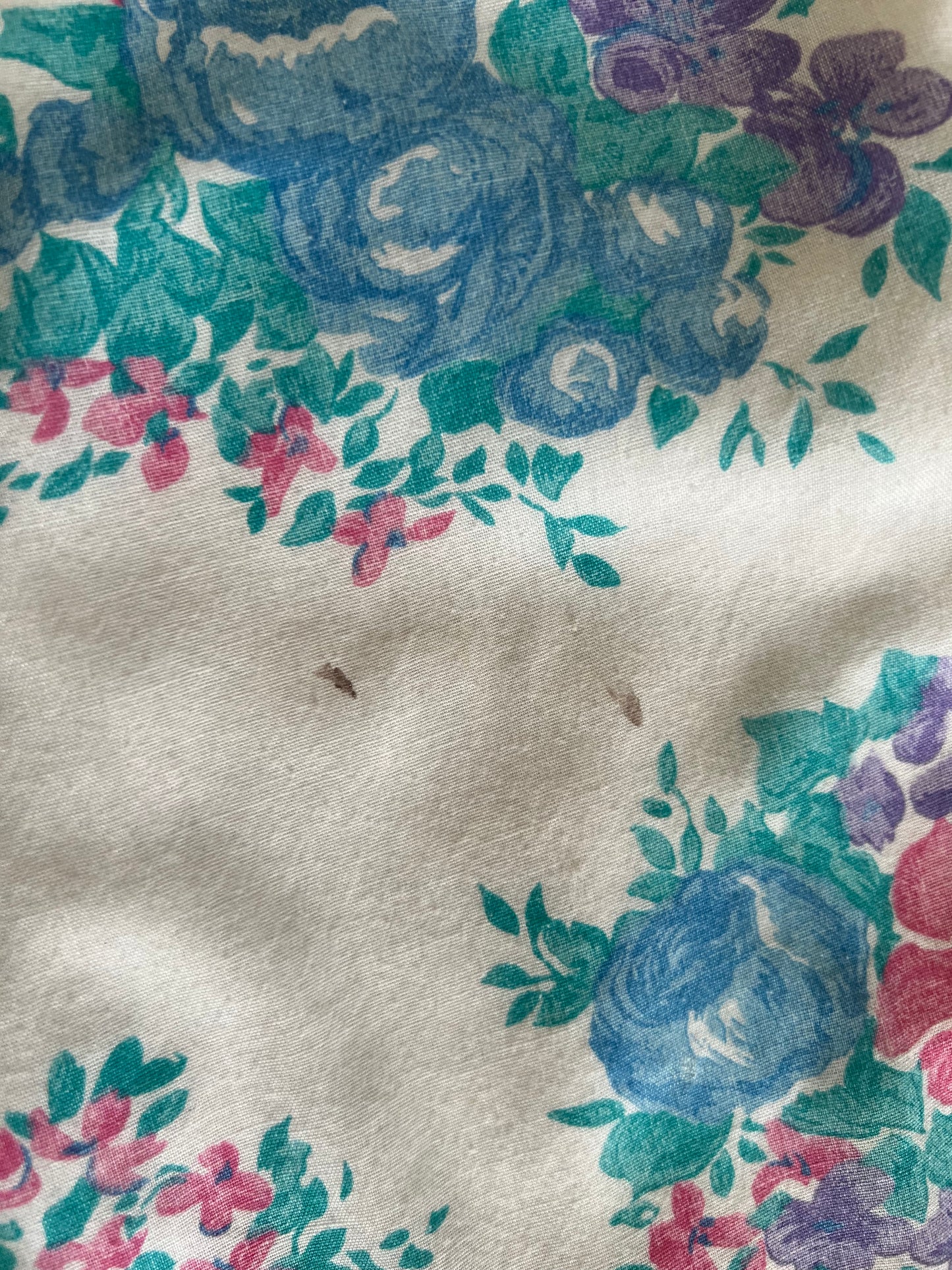 Vintage Clothing - Terrycloth Bath Robe - Blue Rose Clusters - Michele of Miami - Small / Medium