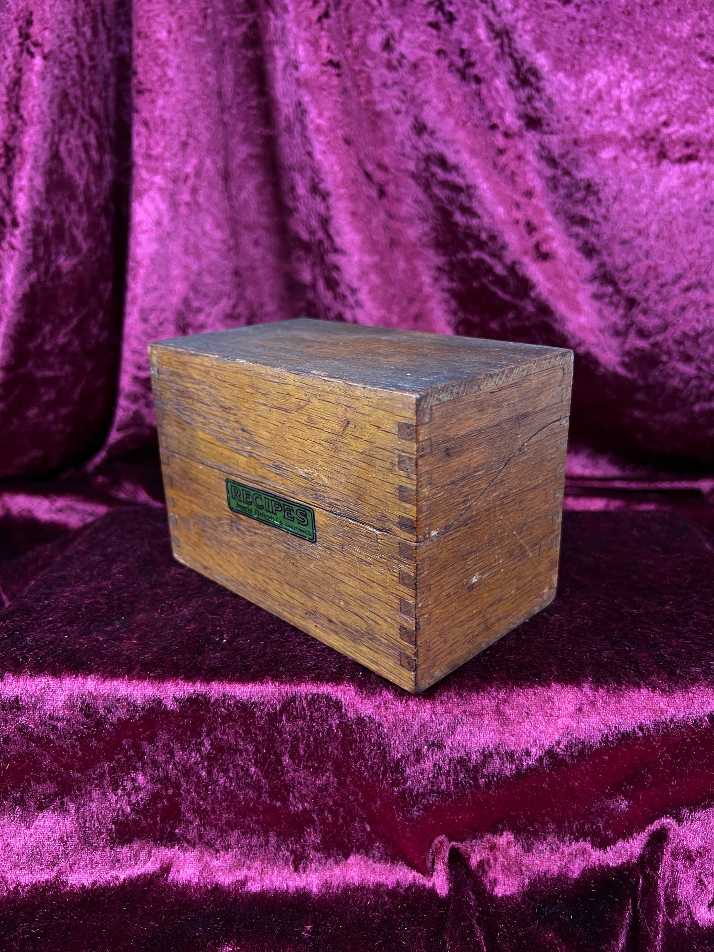 Vintage Oak Recipe Box - Dovetail Wood Kitchen Card Storage