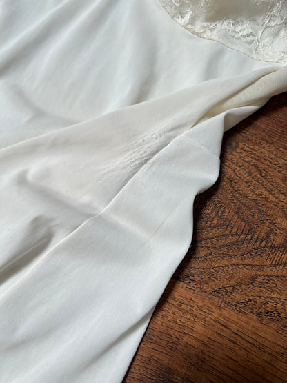 Vintage Clothing - Above Knee Dress Slip - Off White - Lace Bust - Small - Shar-Loo Trillium