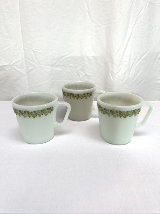 Vintage Mug - Milk Glass - Spring Blossom Crazy Daisy - Set of 3