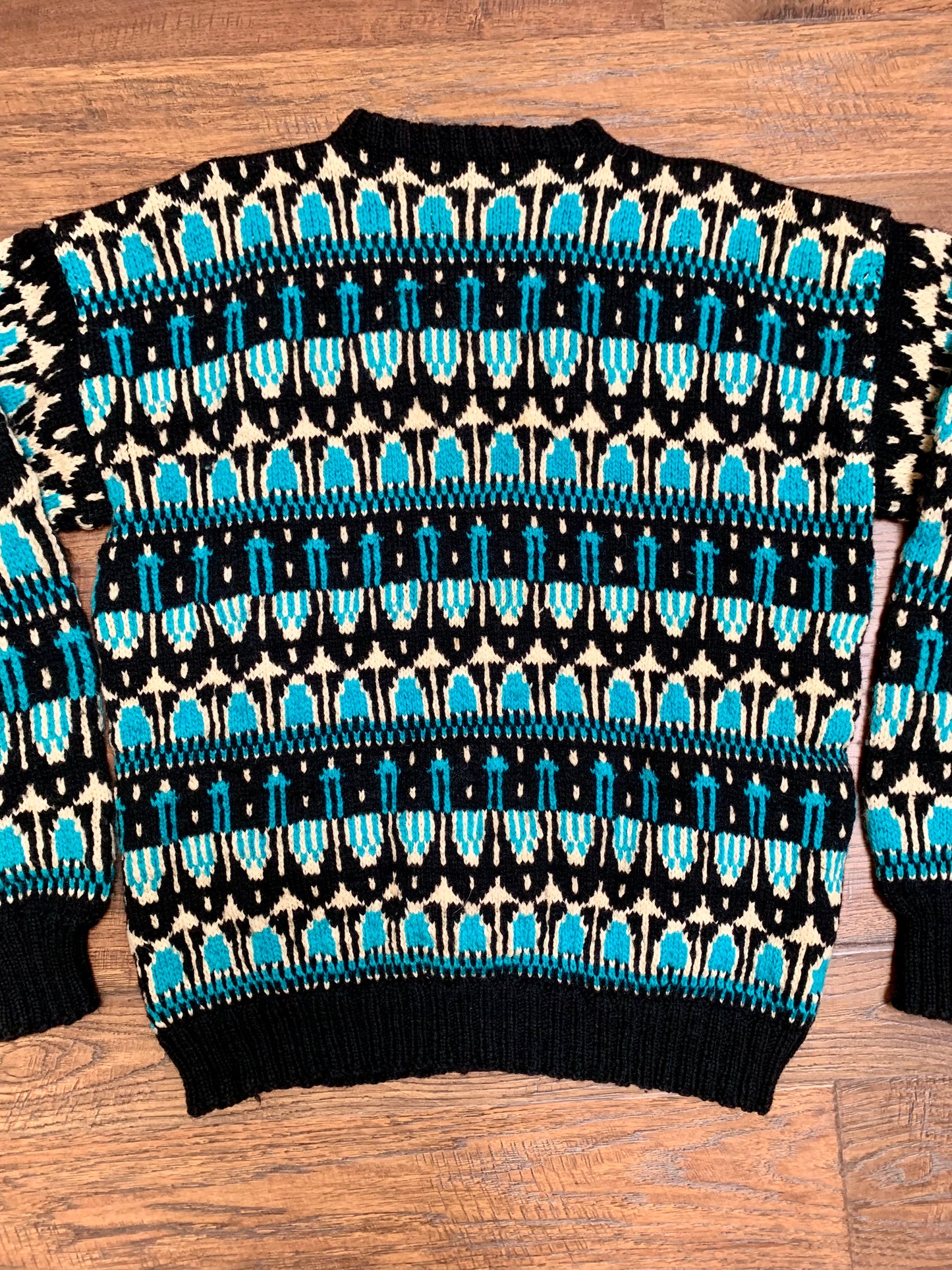 Vintage Crewneck Knit Sweater - Turquoise, Black, Cream -Medium