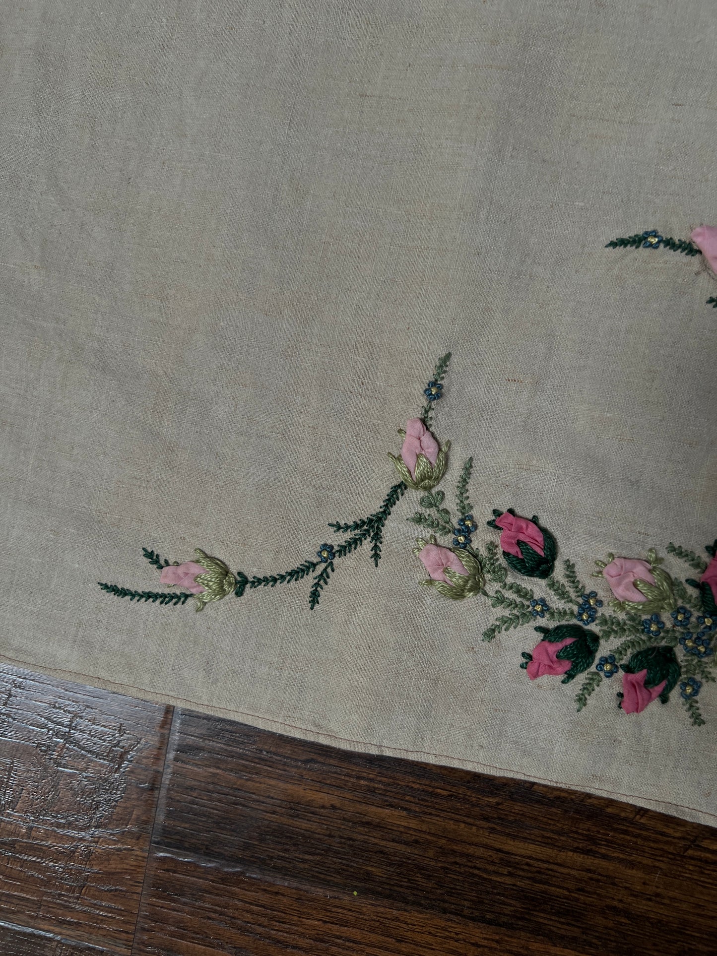 Vintage Rectangular Linen Table Runner - Hand Embroidered Puffy Pink Rosebud Vine