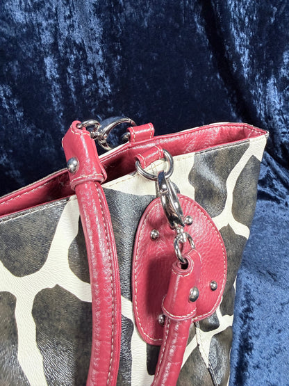 Vintage Y2K Animal Print Tote Bag – Giraffe Pattern Red Trim