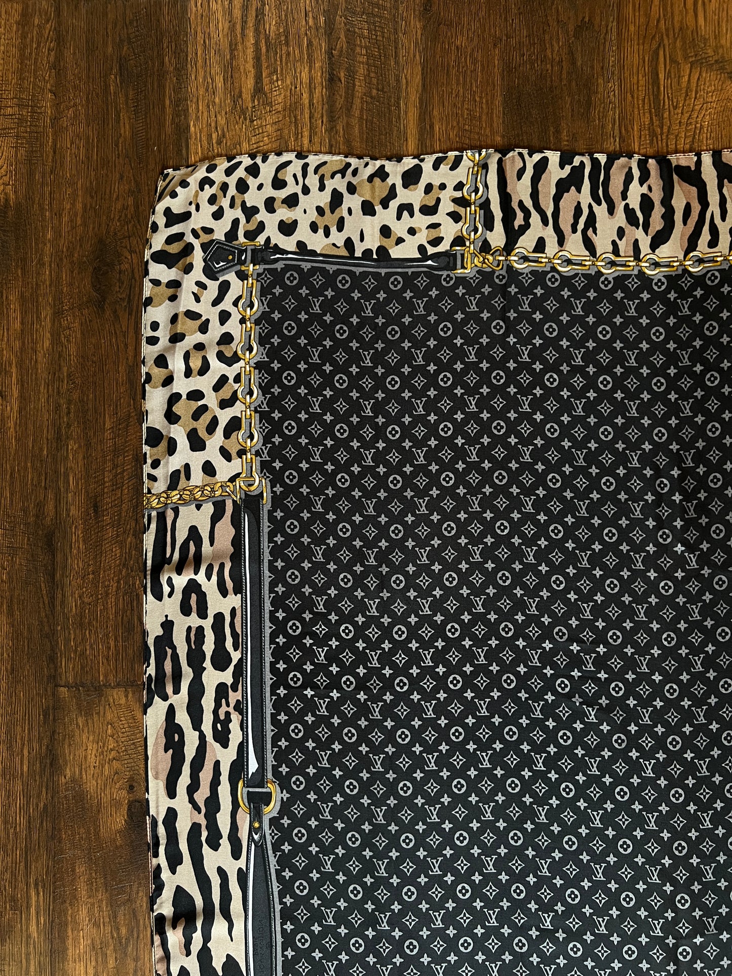 Vintage Louis Vuitton Long Soie Silk Scarf - Y2K Stephen Sprouse Cheetah Monogram Print