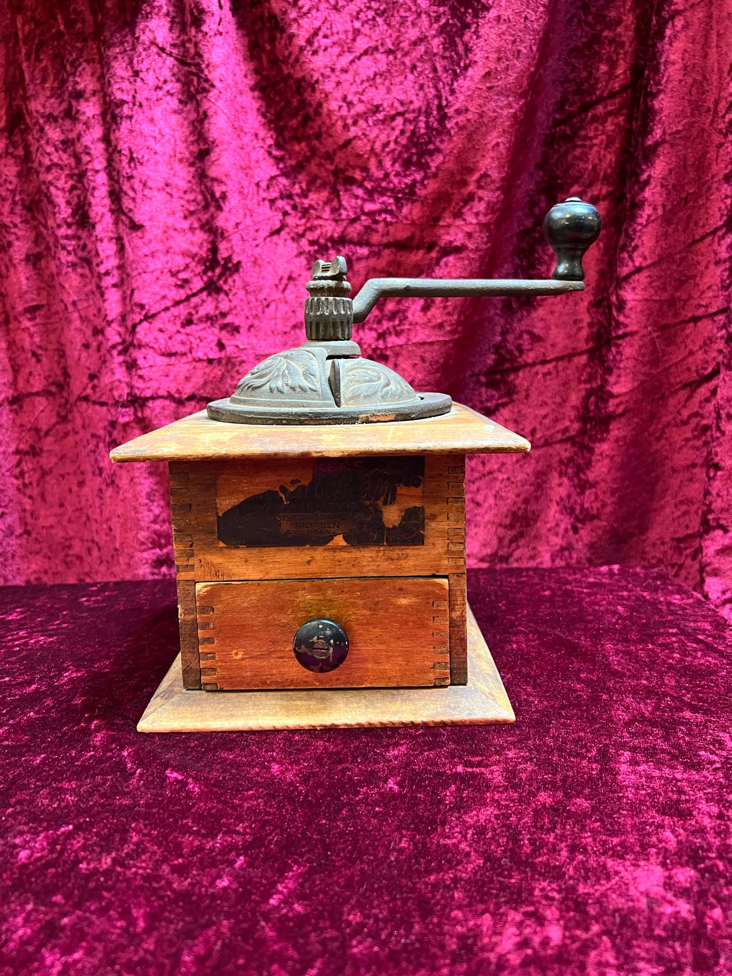 Vintage Kitchen - Antique Coffee Grinder Mill - Primitive Arcade Manufacturing