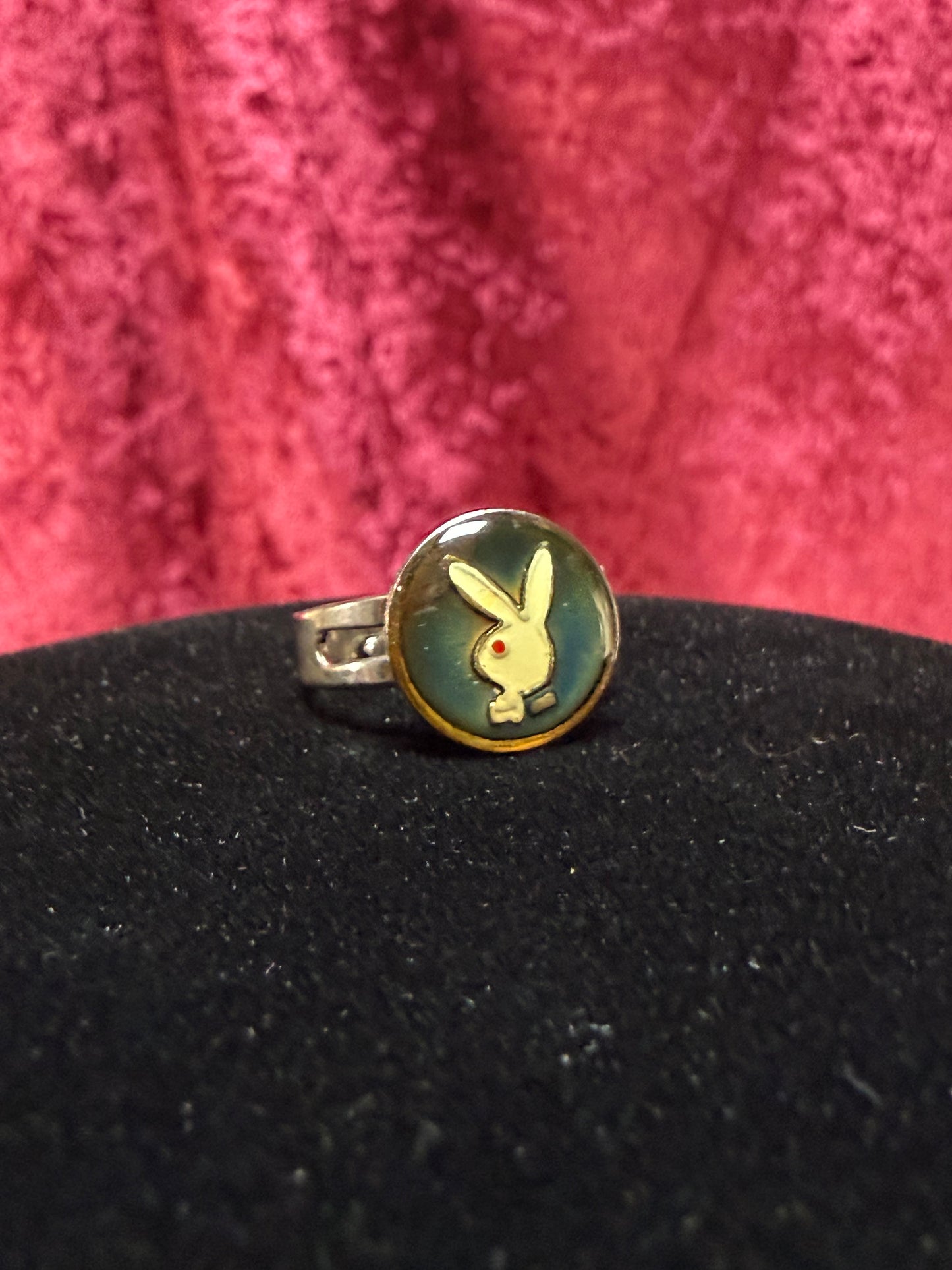Vintage Adjustable Novelty Mood Ring – Playboy Bunny Logo - Size 7