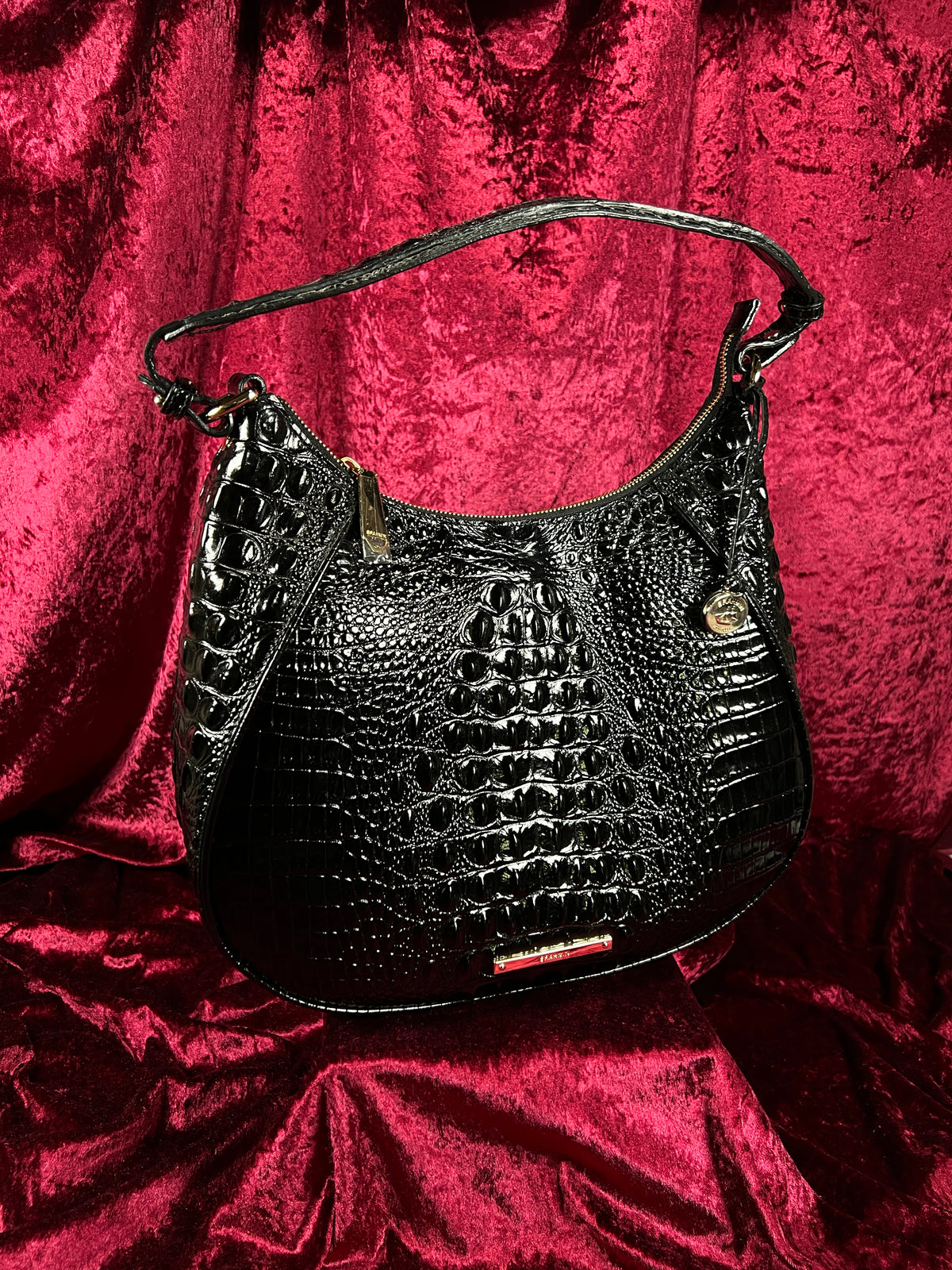 Vintage Brahmin Black Melbourne Leather Hobo Bag - Croc Embossed Shoulder Purse
