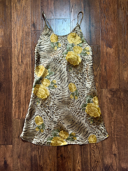 Vintage Robe and Nightgown Nightwear Set - Animal and Yellow Rose Print - Night Essence