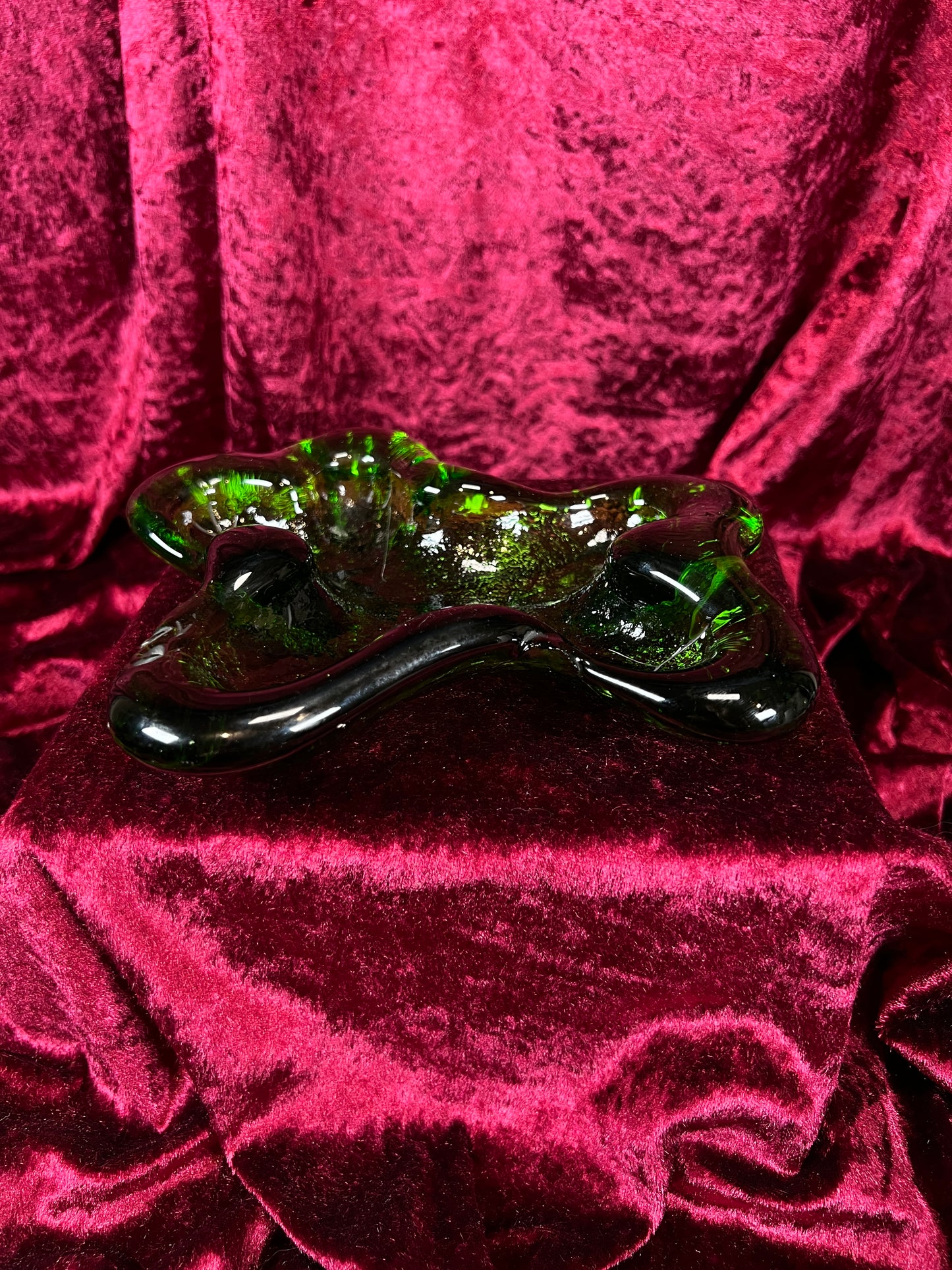 Vintage Blenko Handblown Ashtray - Green Amoeba Freeform Art Glass Trinket Dish