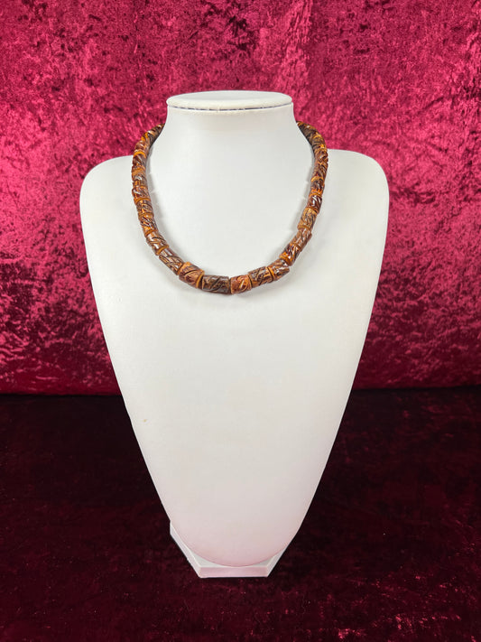 Vintage Jewelry - Necklace - Carved Wood Beads - 19.5"