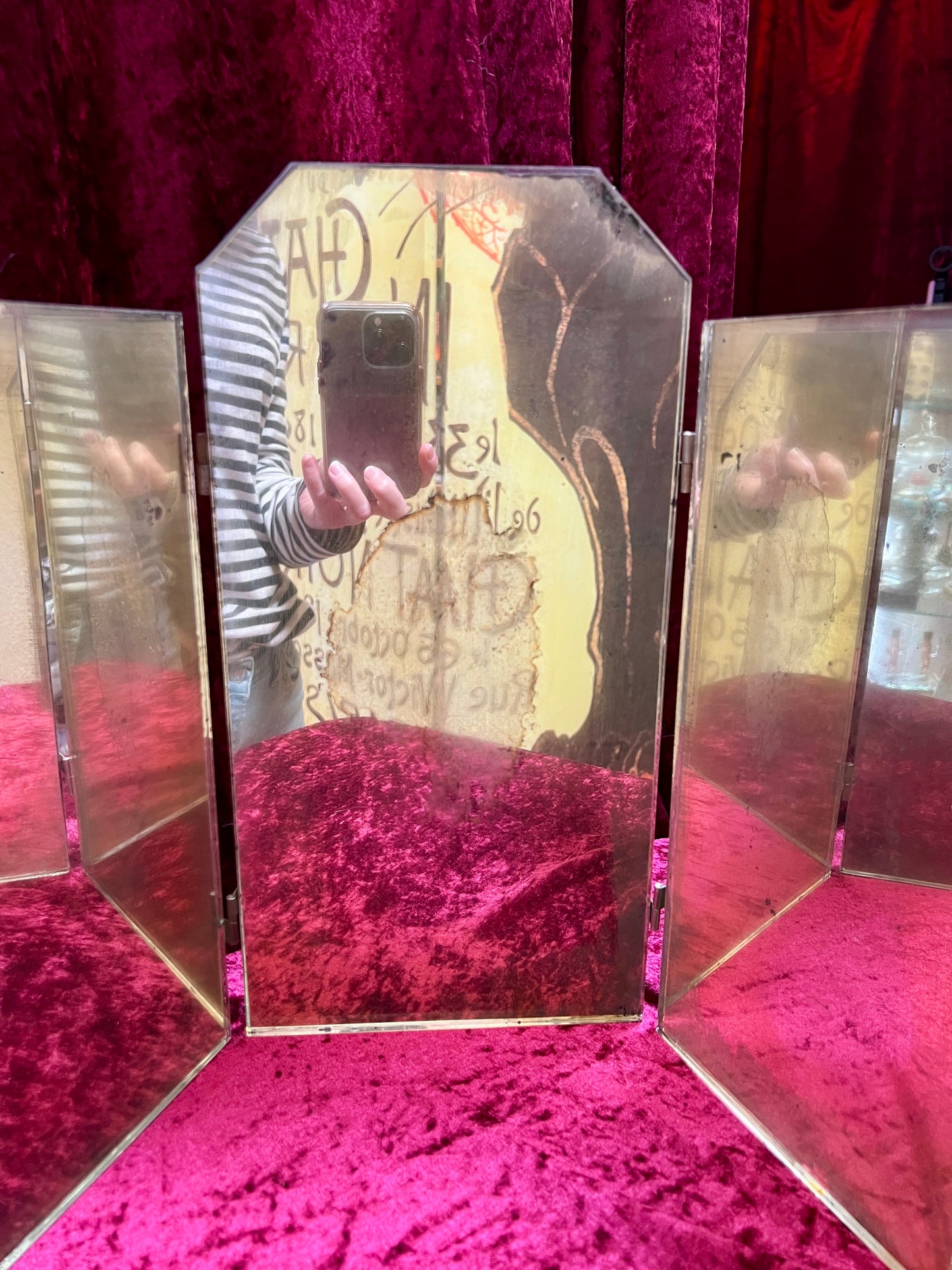Vintage Home Decor - Triptych Vanity Mirror with Spooky Finish