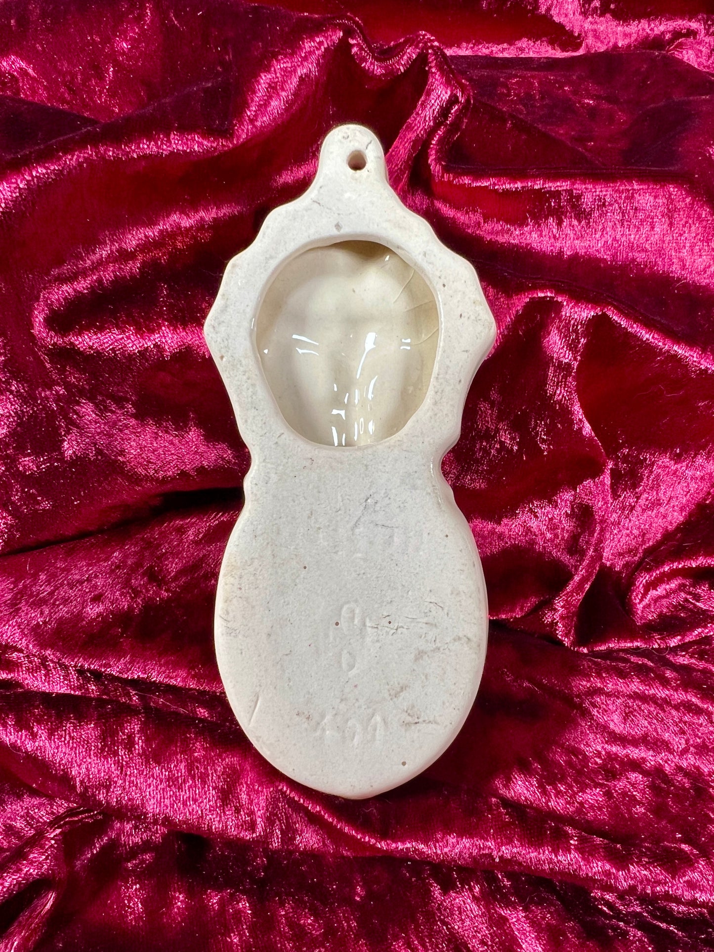 Vintage Religio - Ceramic Holy Water Font - Gold and Cream - USA